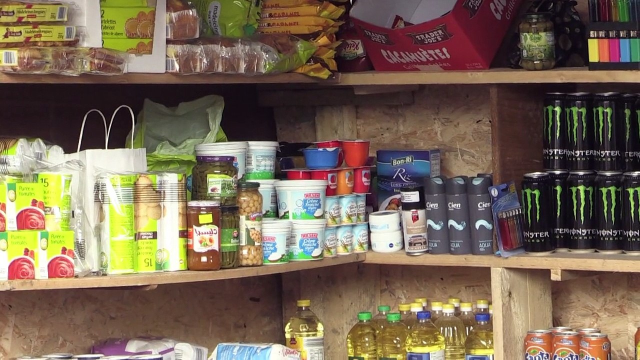 Fears for migrants in France as winter comes to Calais
