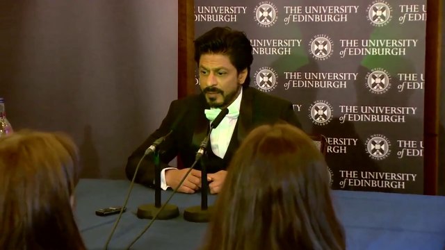 Shahrukh Khan Sharing His Views on Mahira Khan