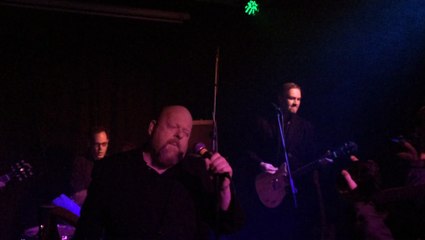 Black Crack 17/10/2015 Peach Fuzz