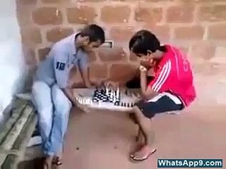 Funny Little Accident While Playing Chess - Funny Fail(whatsapp9.com)