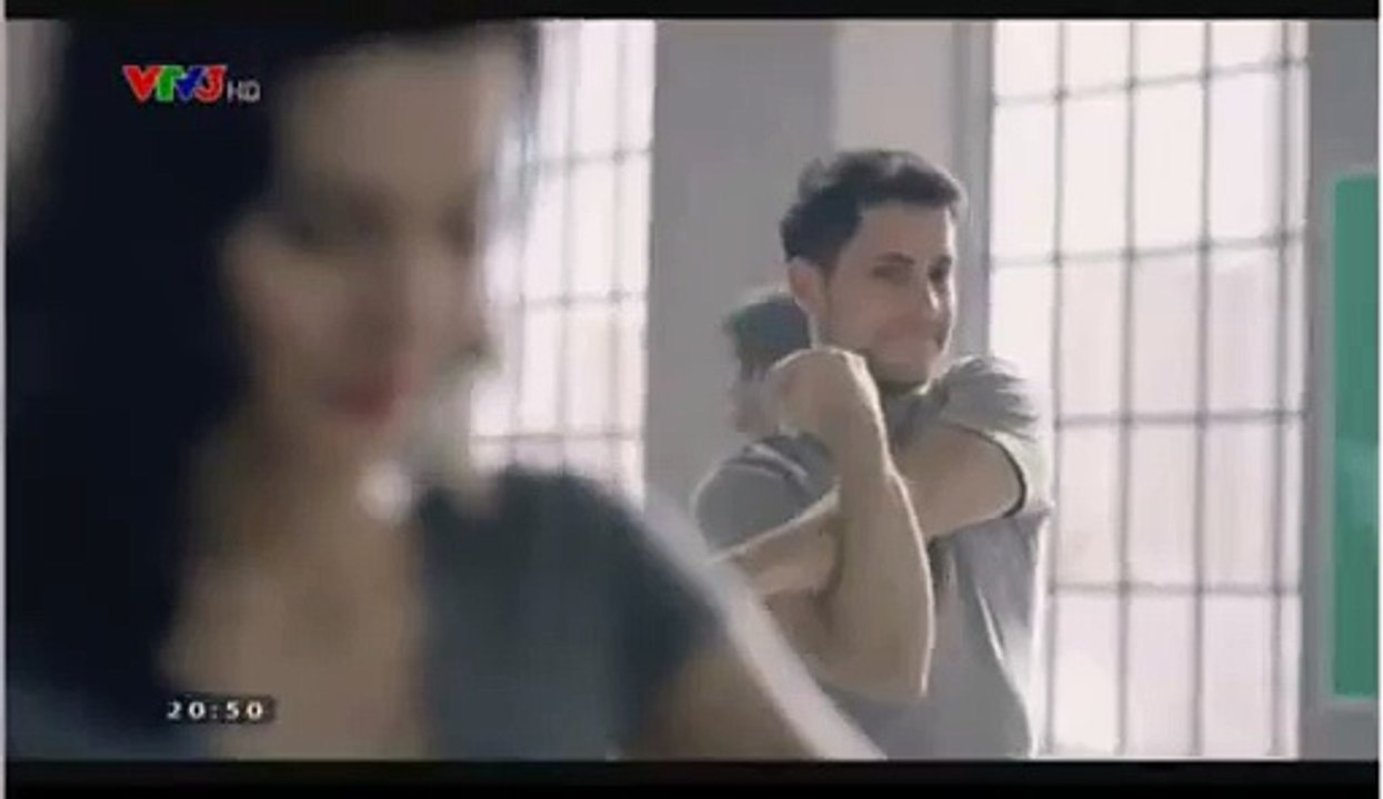 Quảng cáo trên tivi - Quảng cáo kem đánh răng Closeup hơi thở thơm mát khiêu vũ cực xung