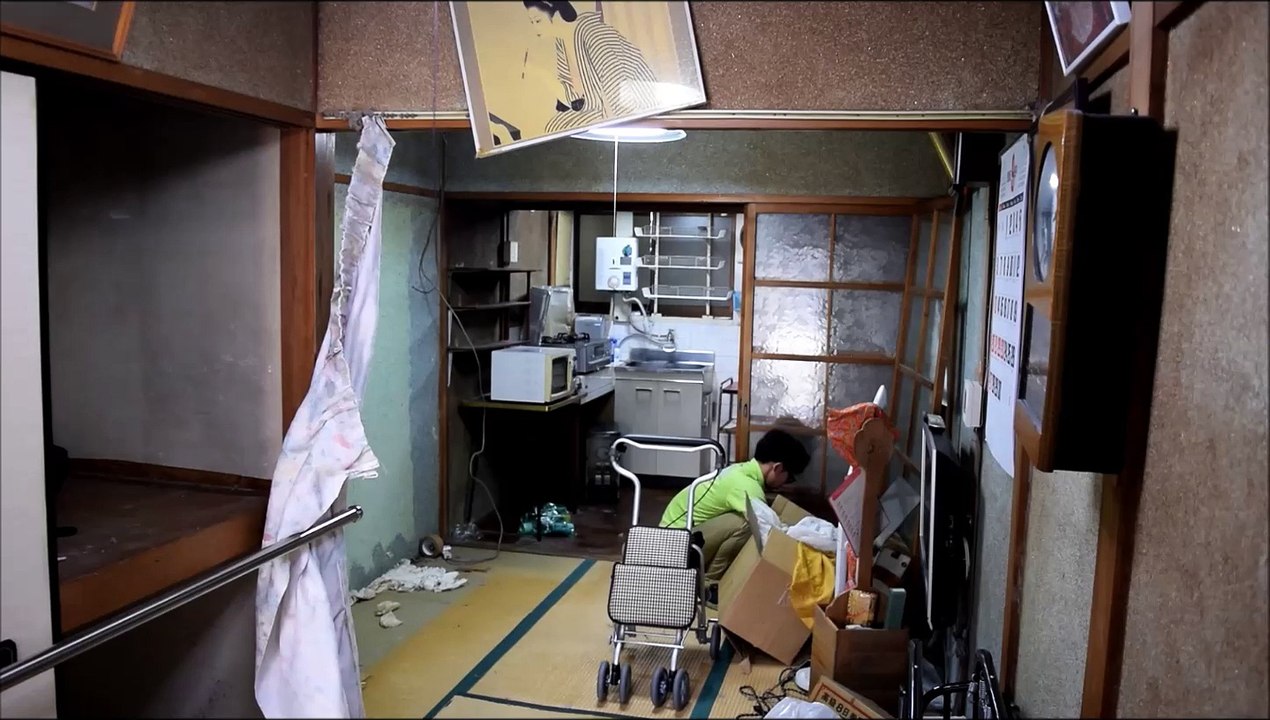 ダストレ部屋の片付け作業（仕上げ編）スポット