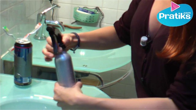 Faire une laque fixante maison - Astuces de Léa