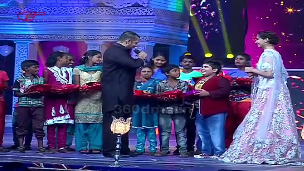 Raghav Juyal & Karishma Tanna To Host Life Ok's PREM KI DIWALI For Salman Khan & Soonam Kapoor