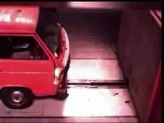 Chinese Car, Truck Crash Testing