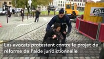 Des avocats évacués sans ménagement par la police à Lille