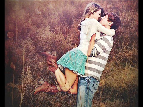 Cheb Hasni - Derna Lamour f Berraka (Photos - Clip) الشاب حسني ـ درنا لامور فبراكة