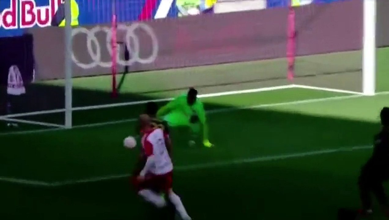 Zap Foot du 20 octobre  Neymar invente un nouveau geste, le but le plus rapide de lhistoire de la MLS, un gardien se pre