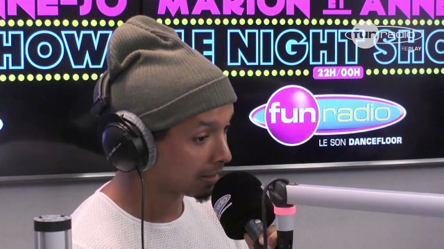 Waly Dia rend hystérique un inconnu - Marion et Anne-So