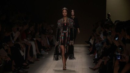 Style.com Fashion Shows - Valentino Spring 2014 Ready to Wear