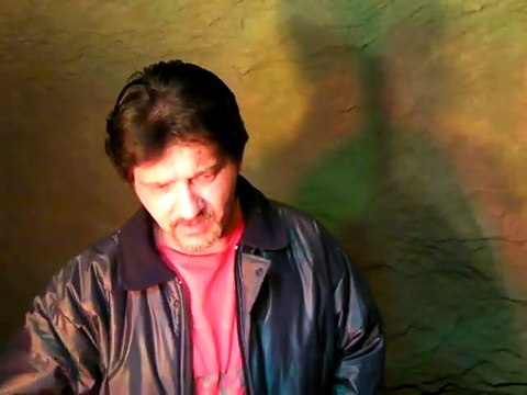 je la croise tout les matins johnny hallyday chanté par Thierry.