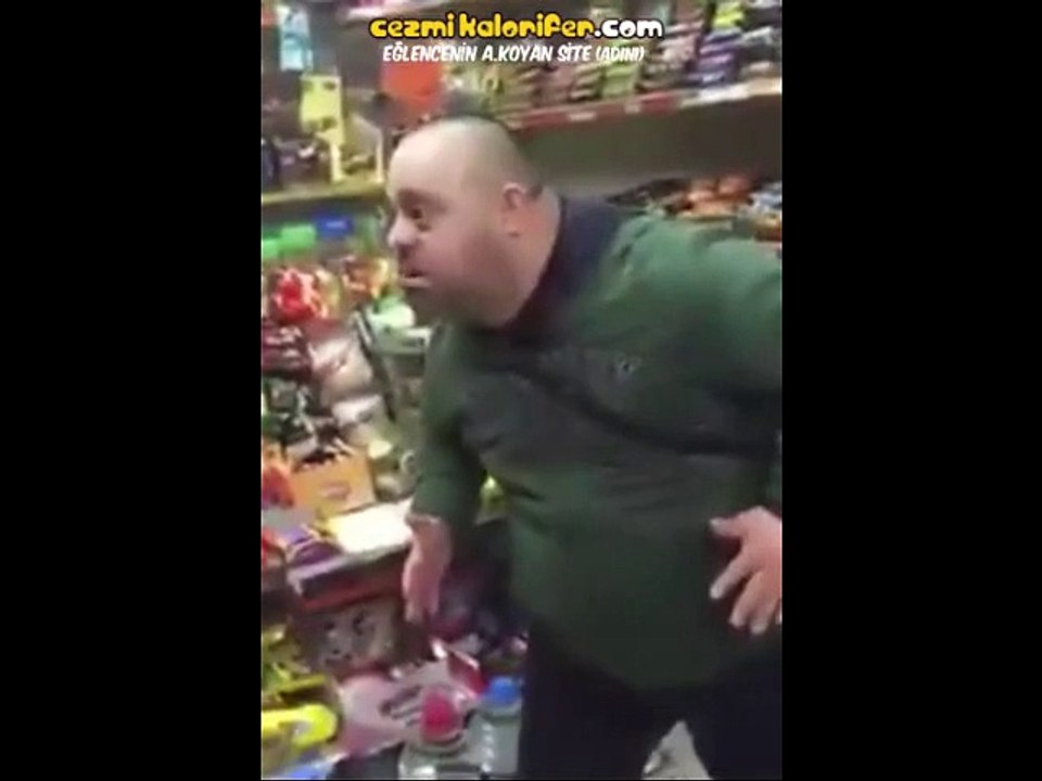Adana Merkez Şarkısı ile Eğlenen Güzel Kardeşimiz