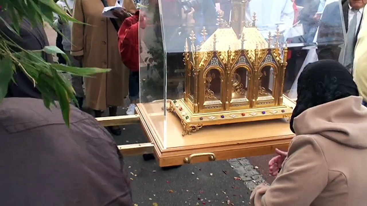 2015-10-11-18-Sainte Therese en visite sur le Haut Plateau