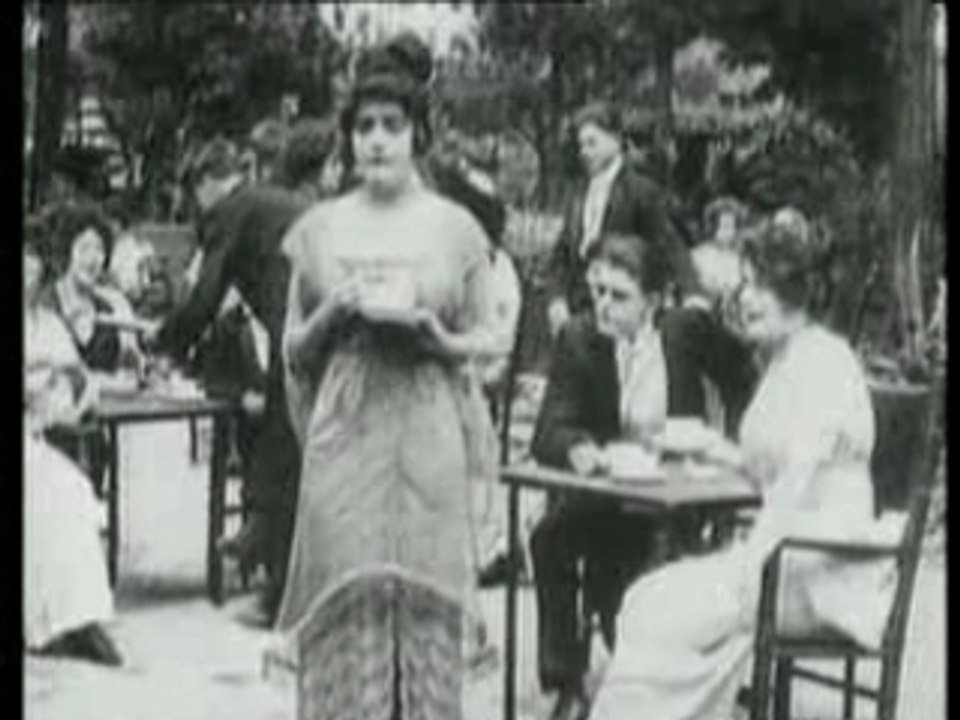 Charlie Chaplin - Charlot garçon