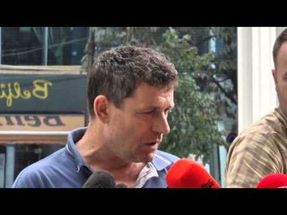 A1 Report - Avokati: Prenga qëlloi një herë, por arma është me leje