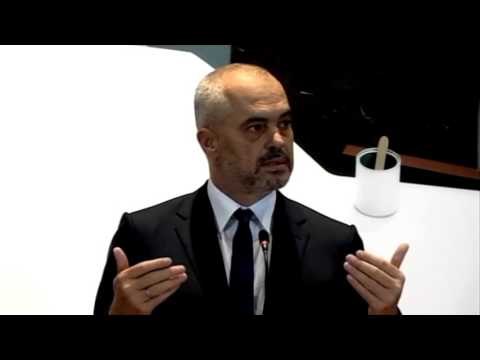 Rama me studentët serb: Sot të fitojë tradita dhe imazhi i Shqipërisë