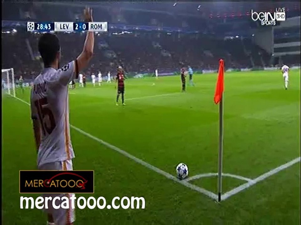 هدف روما الاول في باير ليفركوزن