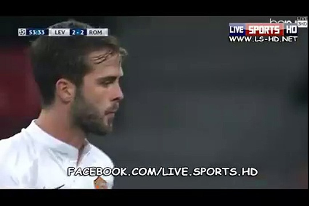Bayer Leverkusen 2-3 AS Roma # Super Free-Kick Pjanić