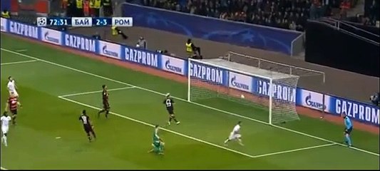 Goal Iago Falqué 2:4 . Bayer 04 Leverkusen vs As Roma . 20-10-2015