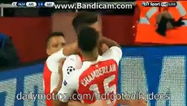 90' Mesut Ozil Amazing Goal Arsenal 2-0 Bayern Munchen - UCL - 20.10.2015 HD