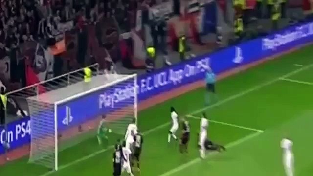 Bayer Leverkusen Roma highlights e video gol risultato finale 4-4 Champions League