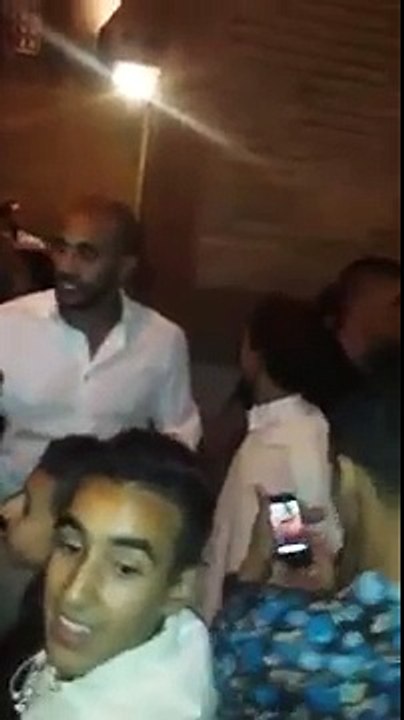 -بدر هاري يهدد بكسر راس من يزعج كرستيانو رونالدو المغرب-Badr Hari protecting C. Ronaldo in Marrakech--