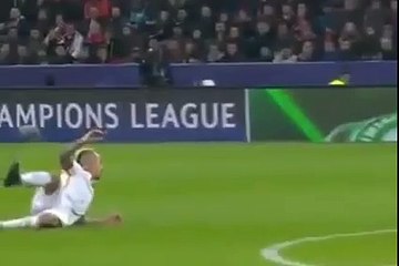 Miralem Pjanic Fantastic Free Kick Goal