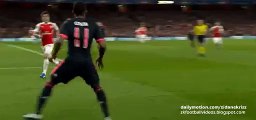 Douglas Costa CRAZY Skills - Arsenal v. Bayern München 20.10.2015 HD