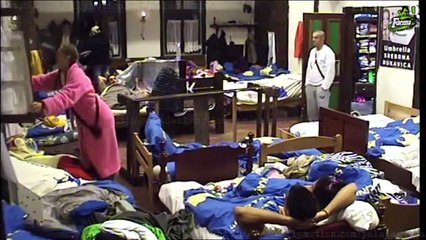 ***** Farma 6 ***** (21/10/2015 00:26:39 - 01:19:00)