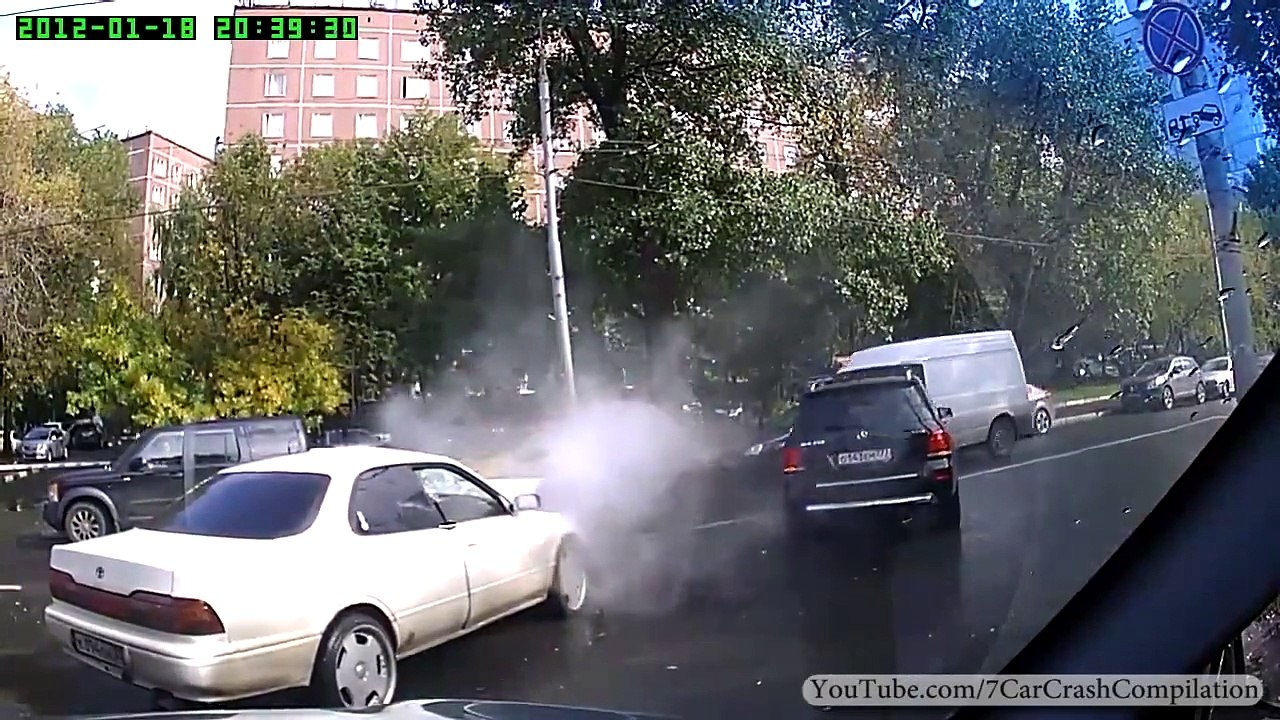 Car Crash Compilation # 564 - September 2015