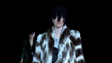 Giorgio Armani: Fall 2010 Ready-to-Wear