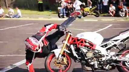 KNOCKOUT BY A MOTORCYCLE (FOOTAGE FROM BULGARIAN MIKE)