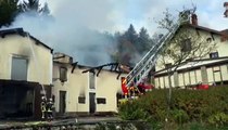 Vosges : spectaculaire incendie à proximité du Théâtre du Peuple de Bussang