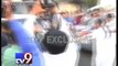 Crime Branch detained Hardik Patel aides in Ahmedabad - Tv9 Gujarati