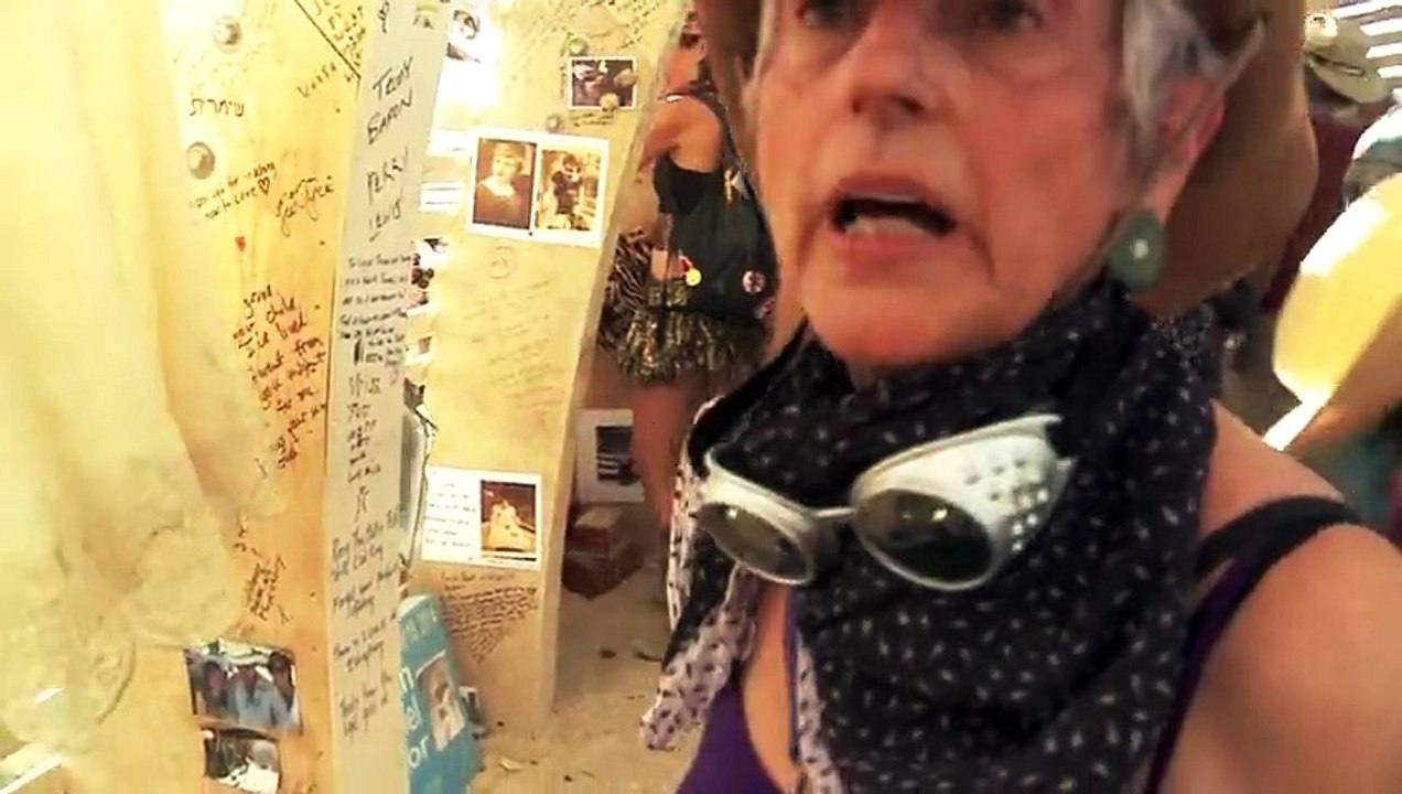 PROFISSÃO REPÓRTER - Burning Man - 20-10-2015 Parte Única Online Completo