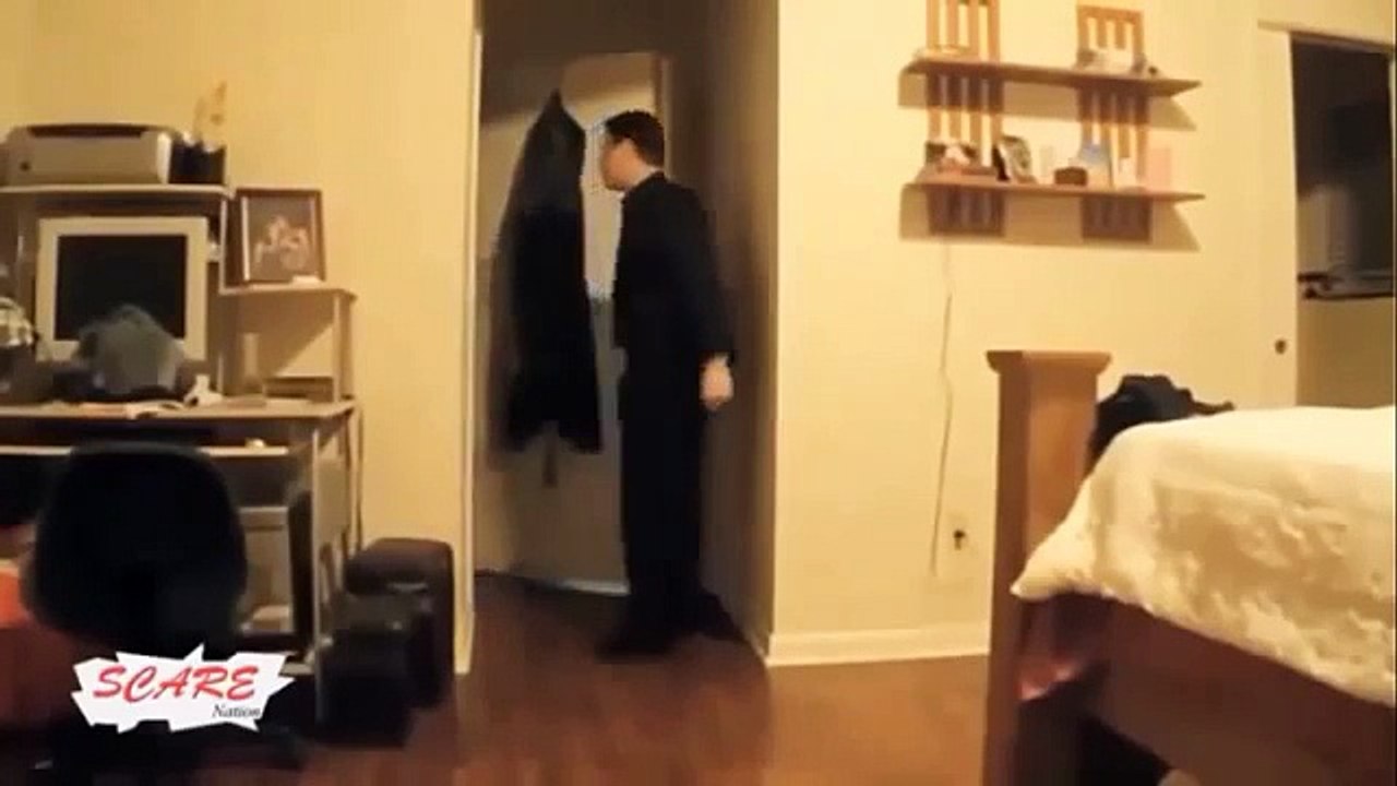 New Best Scary Pranks Compilation 2014 Must See