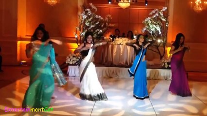 HOT-Girls-Dance-on-Wedding-Song----Dhol-Bajay