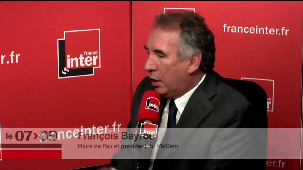 François Bayrou : "Alain Juppé peut permettre de mettre en place une majorité nouvelle"