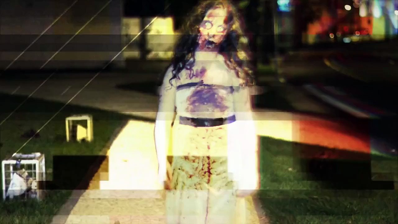 PEGADINHA: Menina Abandonada (Abandoned Child Prank)