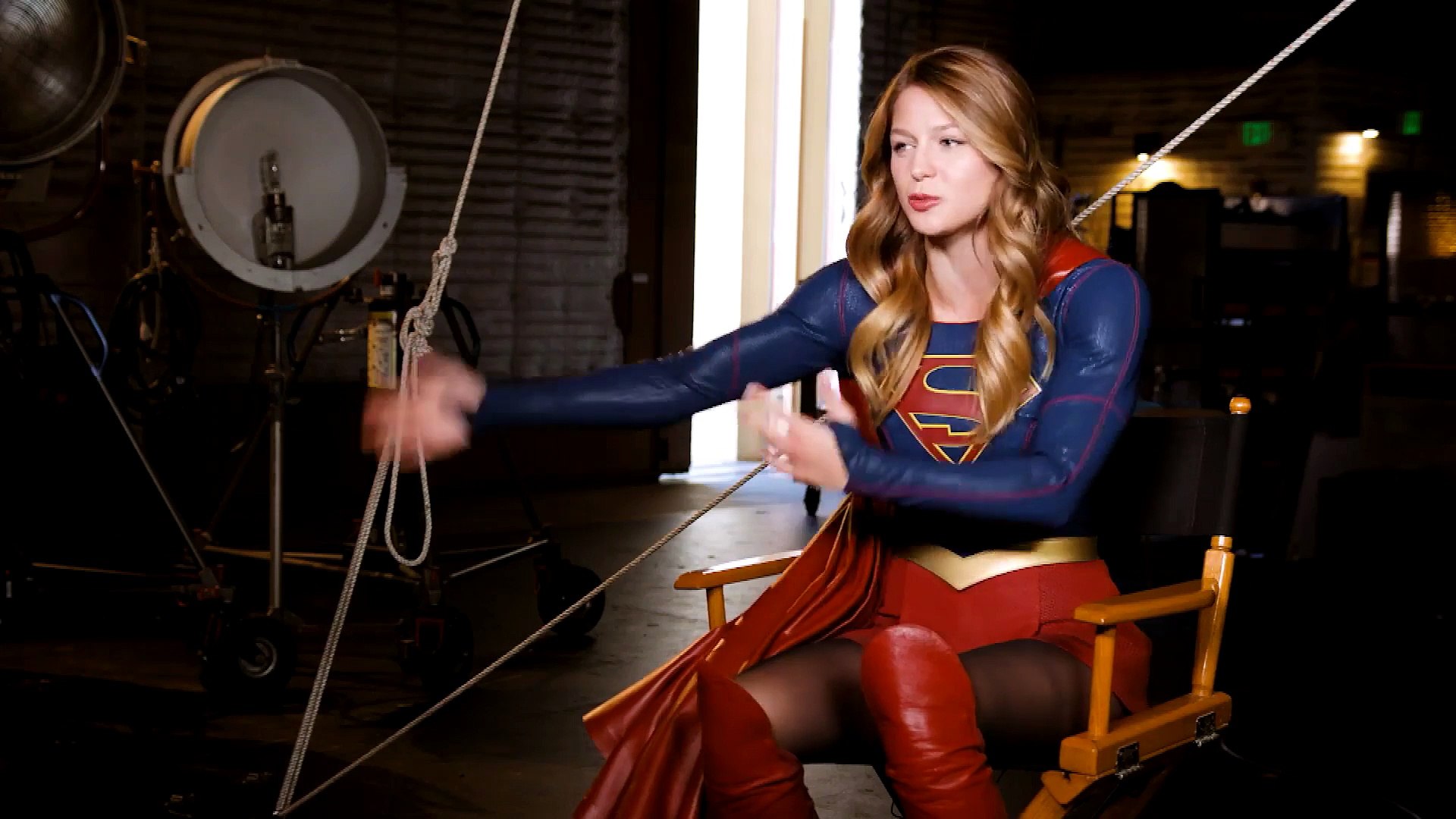 Melissa Benoist Reveals How She Felt Wearing Supergirl Costume - video Dail...