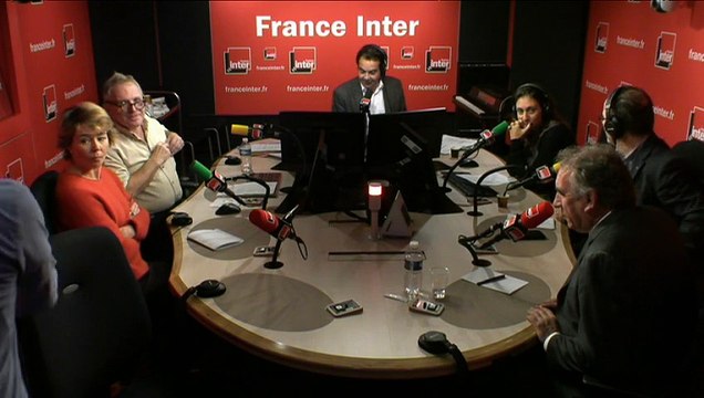 Primaires, chomage : François Bayrou répond aux auditeurs du 7/9