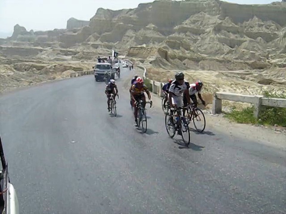Kaleem Awan in Action Chief Organizer Pakistan Cost Guard Karachi Gawadar Cycle Race (11)