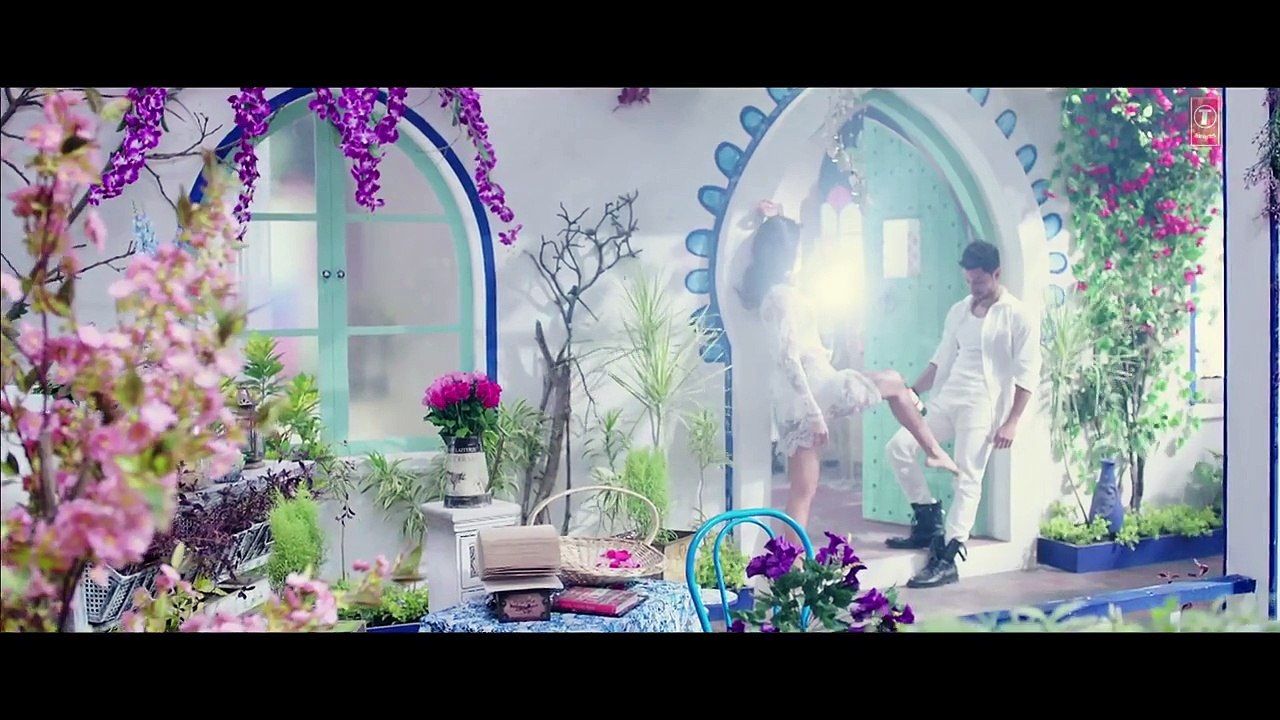 Iss Qadar Pyar Hai [FULL VIDEO HD SONG] Ankit Tiwari | Bhaag Johnny