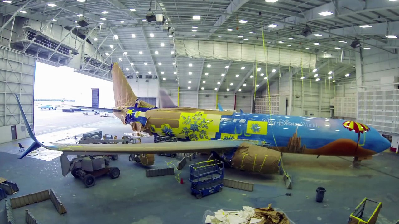 Le premier avion de La reine des neiges !