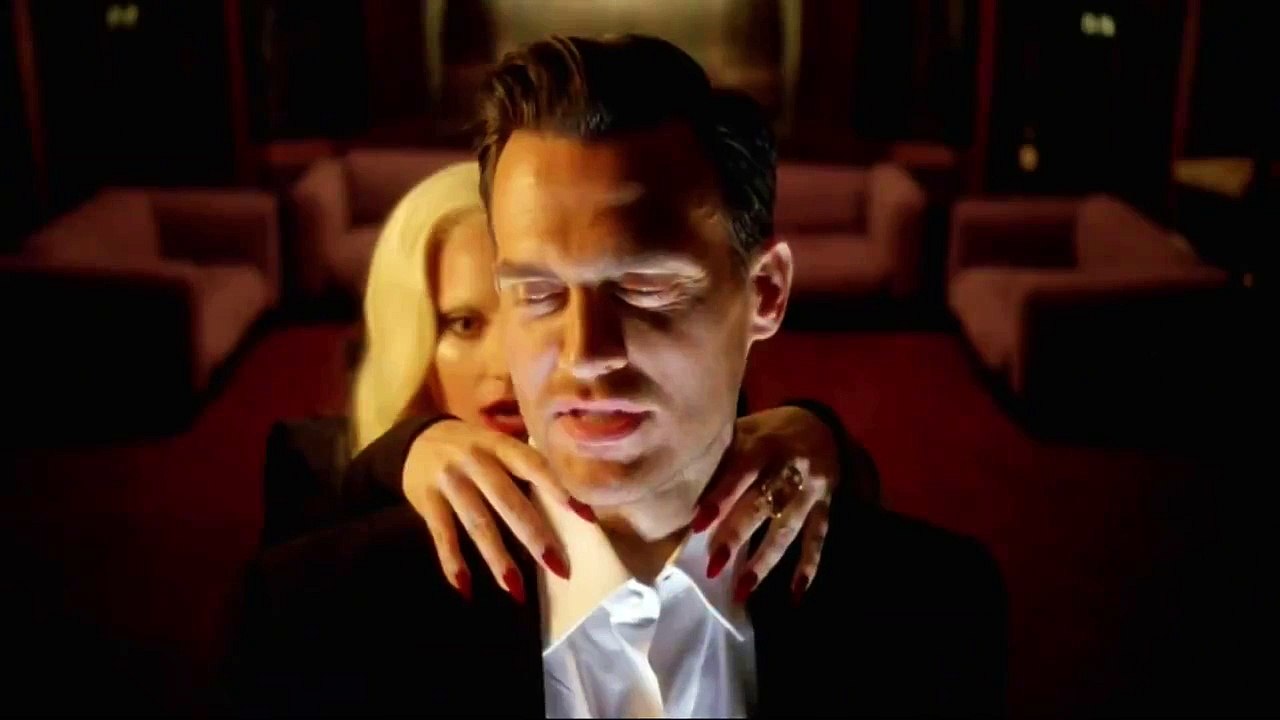 American Horror Story: Hotel 5x03 Promo Mommy (HD)