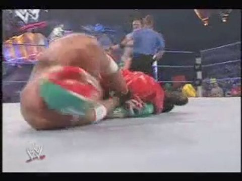 WWE Smackdown - Brock Lesnar vs Rey Mysterio (11th December 2003)