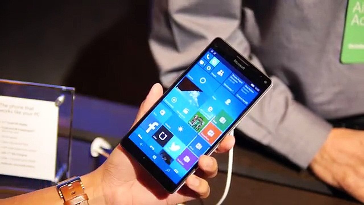 Microsoft Lumia 950 XL hands-on