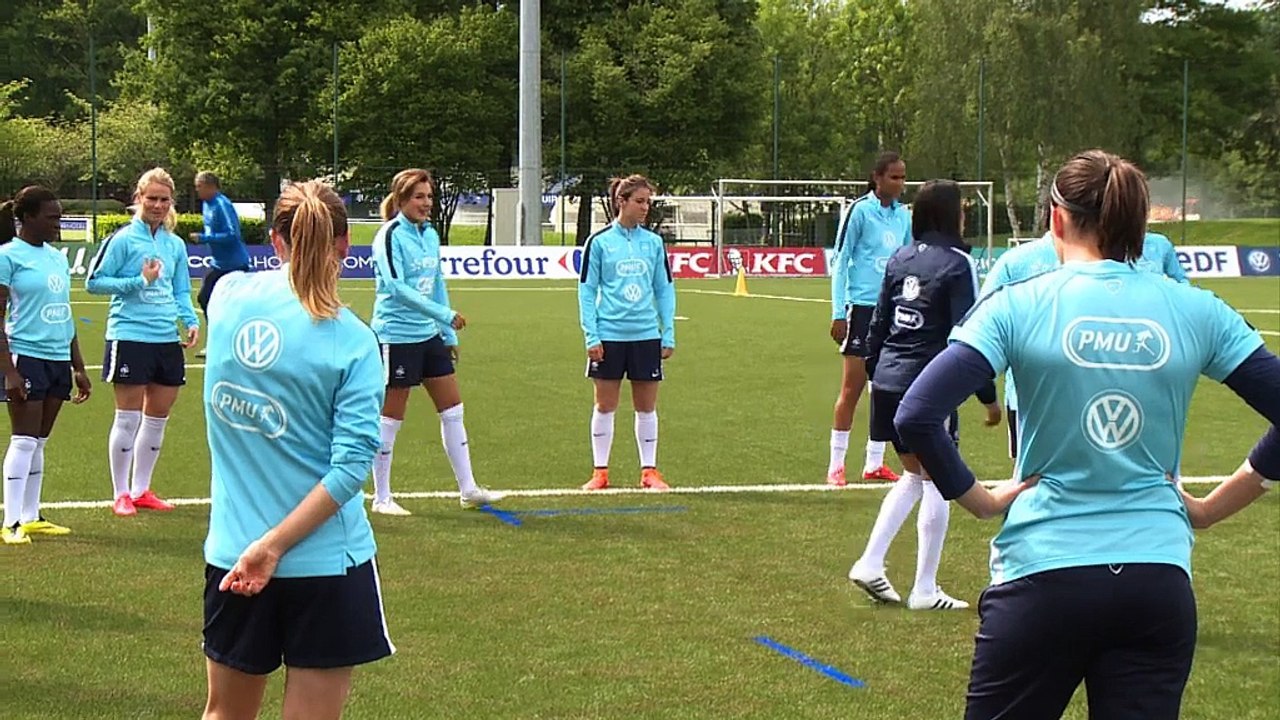 Bleues - Nécib, la Zidane du foot féminin