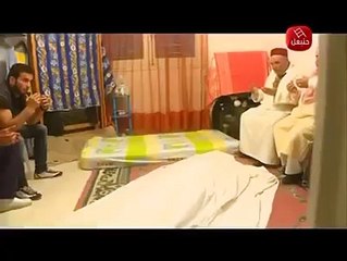 يحدث في تونس  رجعلهم بعد ما مات!!!! ركزوا مع الحاج إلي لابس كبوس أحمر