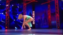 Rus Yetenek Yarışmasında Dans Ederken Burnunu Kıran Şanssız Yarışmacı - İlginç - Garip